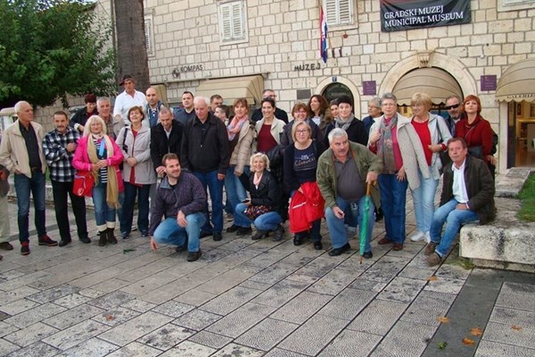 Hvar - Izlet darivatelja krvi u Makarsku