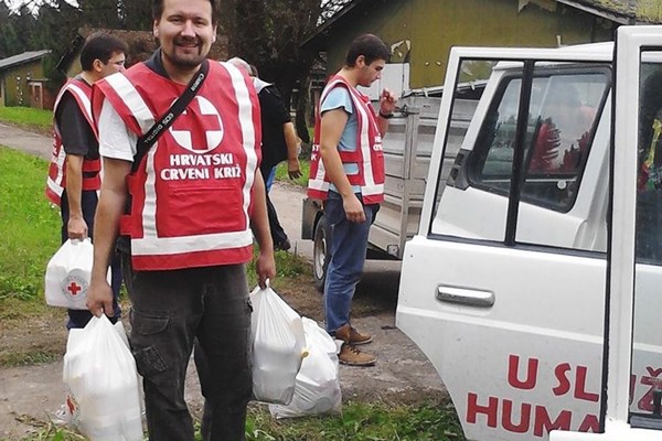 Pomoć HCK područjima pogođenima poplavama u RH u rujnu