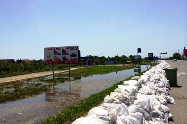 Darda - aktivnosti za pomoć poplavljenim područjima