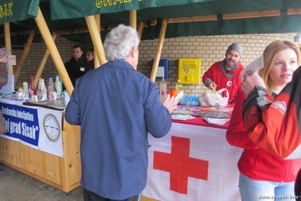 Tržnica dobrote ujedinila građane Siska