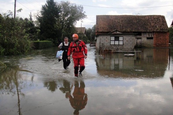 Interventna jedinica za spašavanje iz vode u otežanim uvjetima 