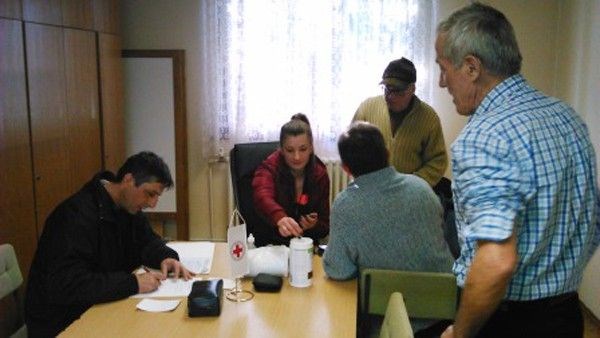 Osijek - akcija mjerenja krvnog tlaka i šećera u krvi