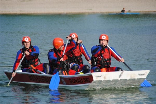 Odlična suradnja Hrvatske ratne mornarice i Hrvatskog Crvenog križa