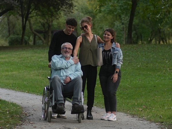 Budi nekome oslonac – Daruj medicinska i ortopedska pomagala!